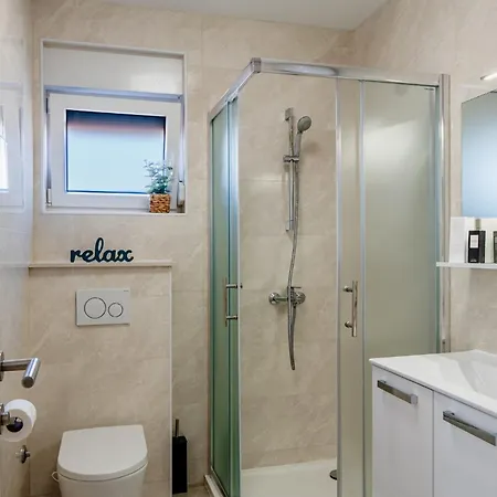 דירה With Parking Space - 24111 *